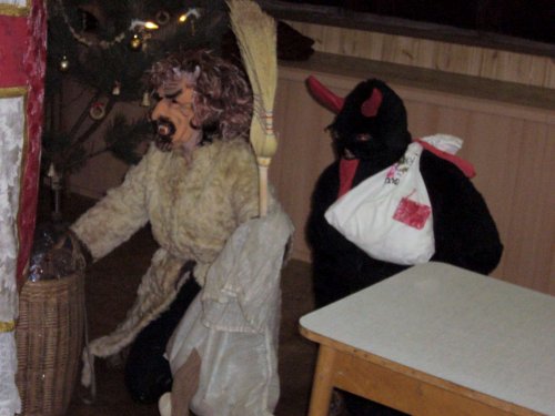 Mikulášské zpívání u stromečku - 3.12.2010